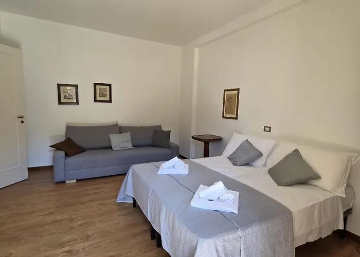 Charly アパート バヴェーノ